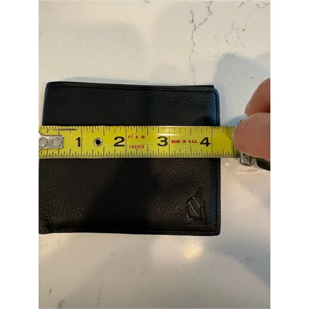 Nautica Classic Black Leather Men's Bifold Wallet